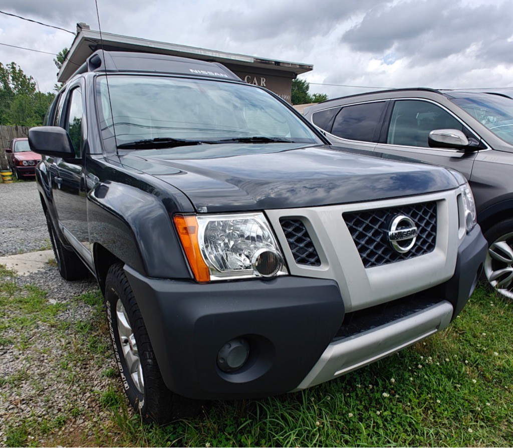 2011 Nissan Xterra Image 1