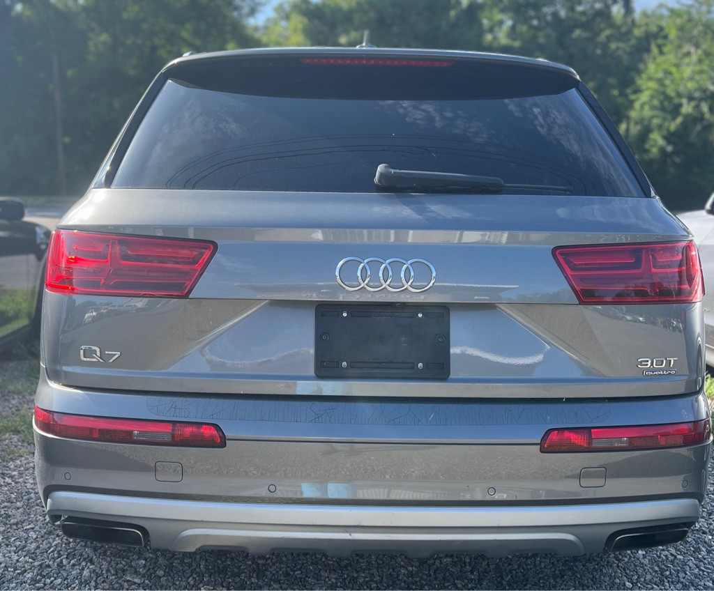2017 Audi Q7 Image 3
