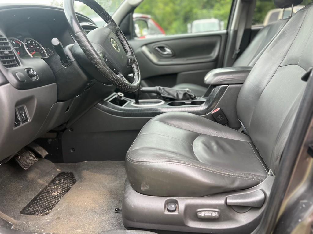 2006 Mazda Tribute Image 6