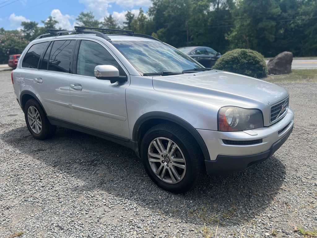 2010 Volvo XC90 Image 2