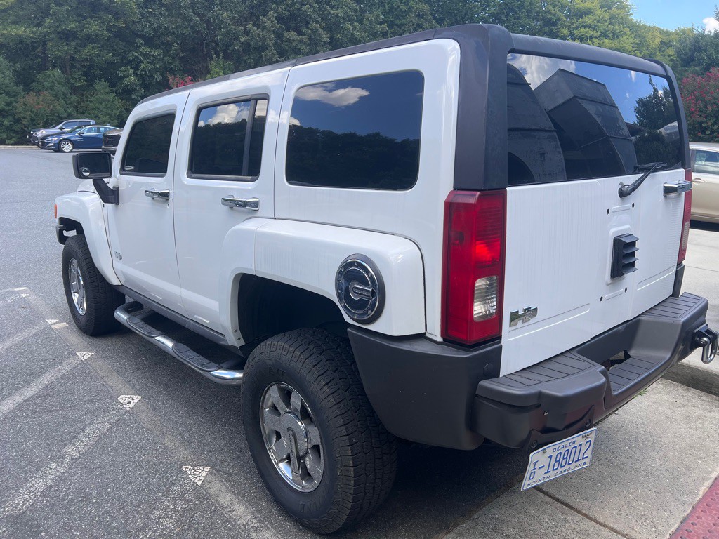 2008 HUMMER H3 Image 4