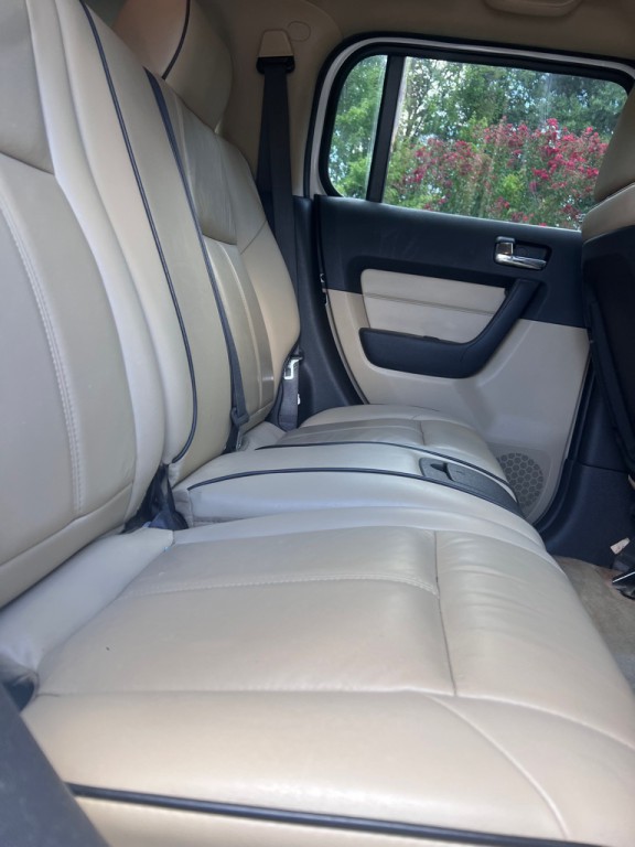 2008 HUMMER H3 Image 5