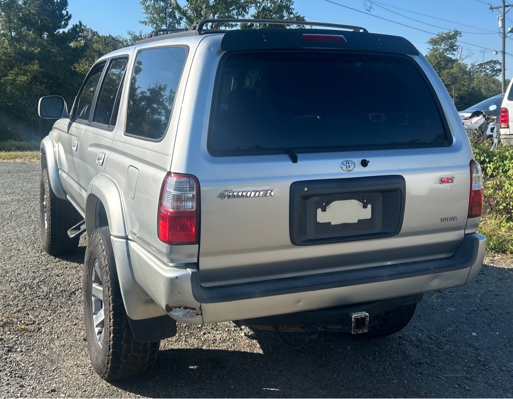 2001 Toyota 4Runner Image 4