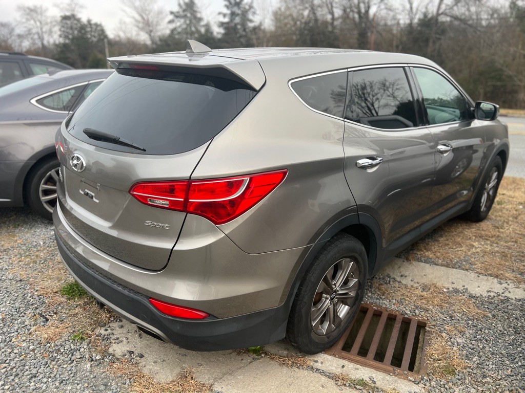 2015 Hyundai Santa Fe Sport Image 4