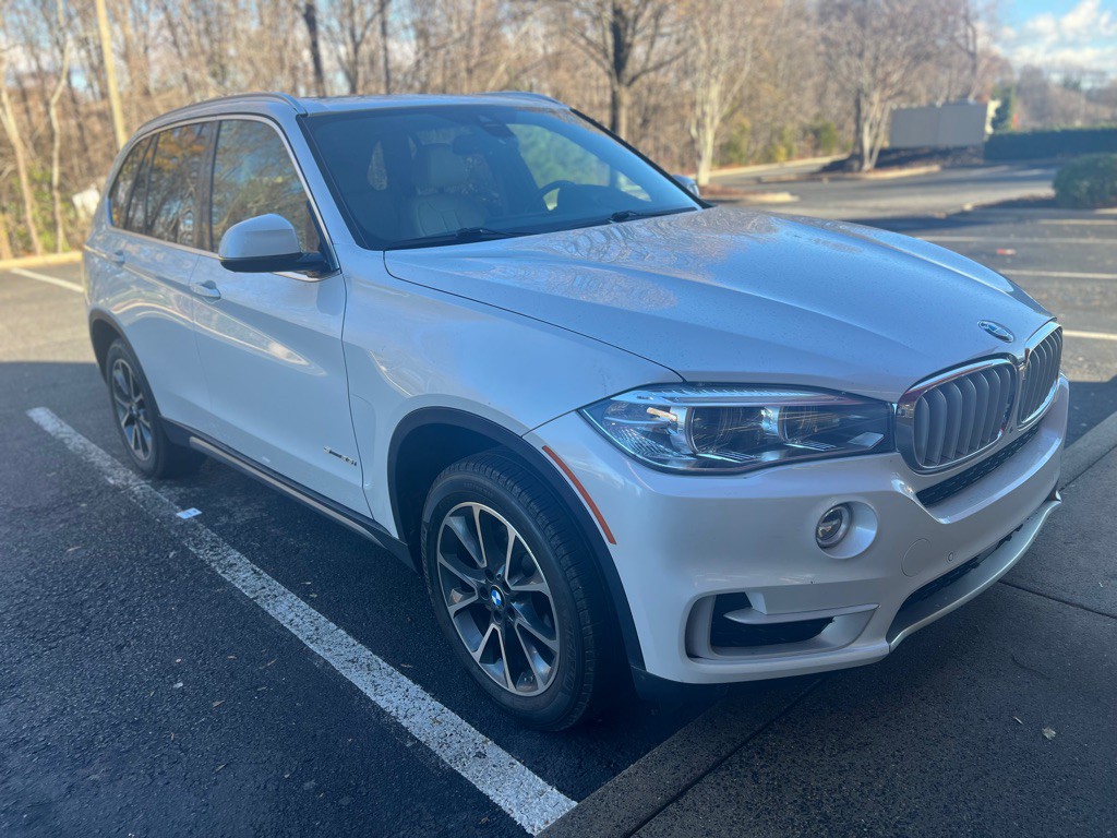 2017 BMW X5 Image 2