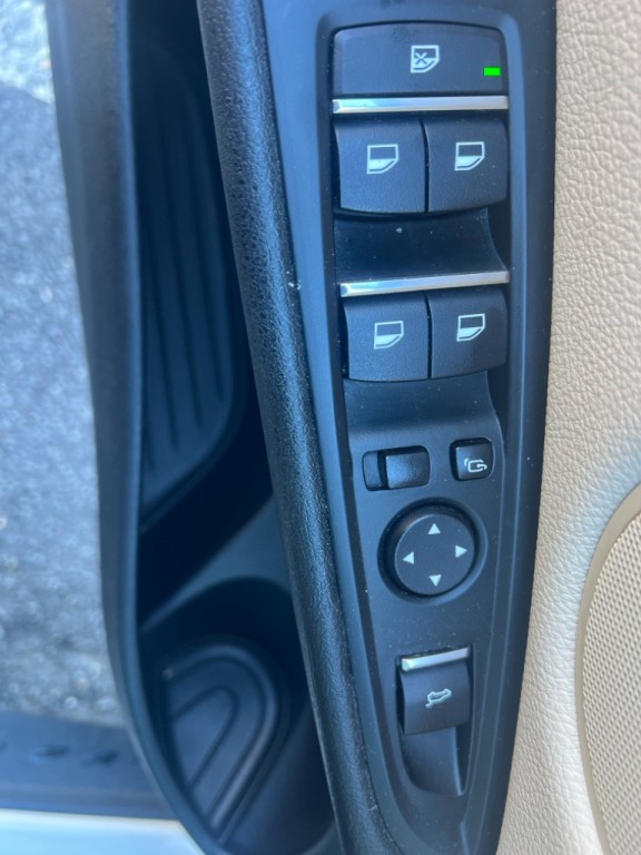 2017 BMW X5 Image 10