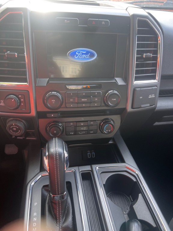 2016 Ford F-150 Image 9