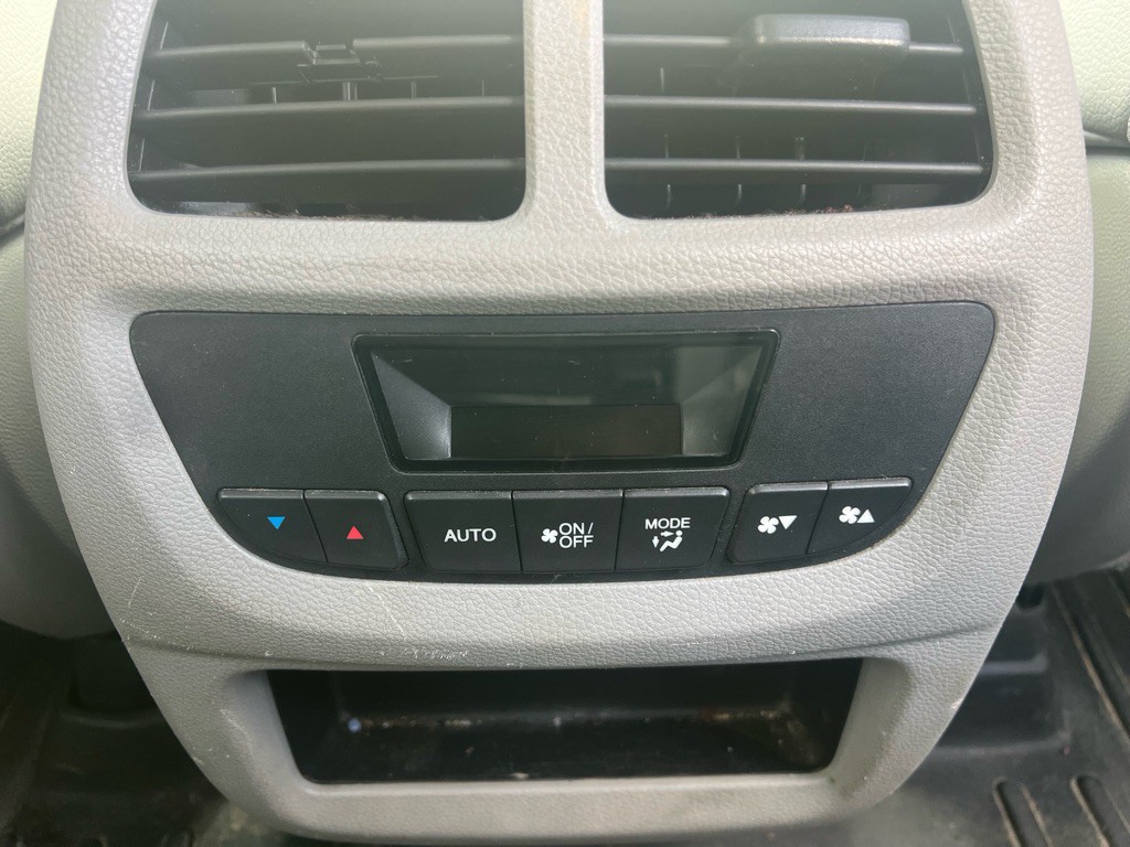 2016 Honda Pilot Image 6