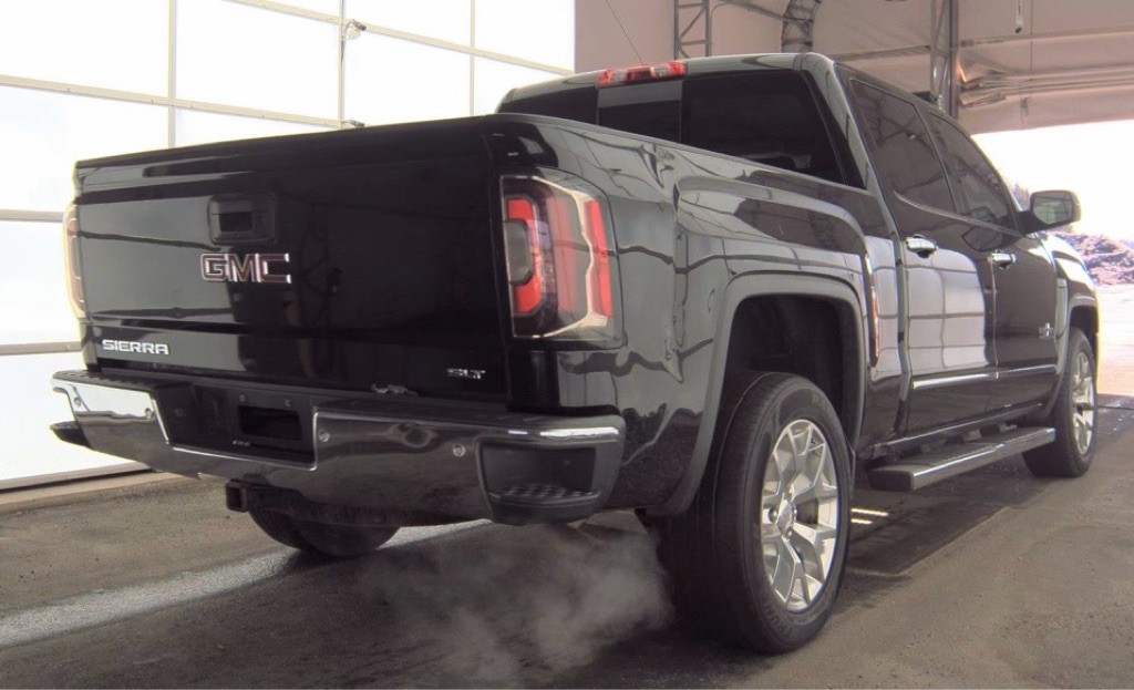 2016 GMC Sierra Image 4