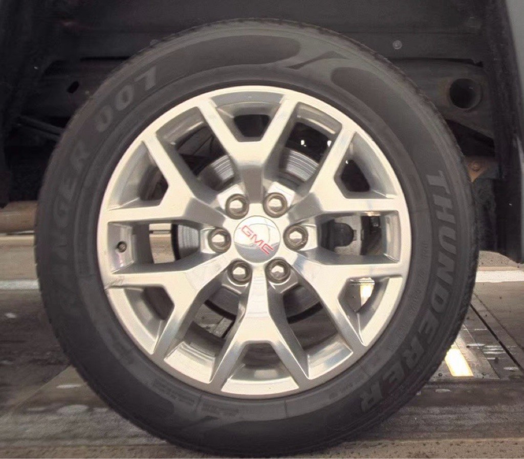 2016 GMC Sierra Image 13