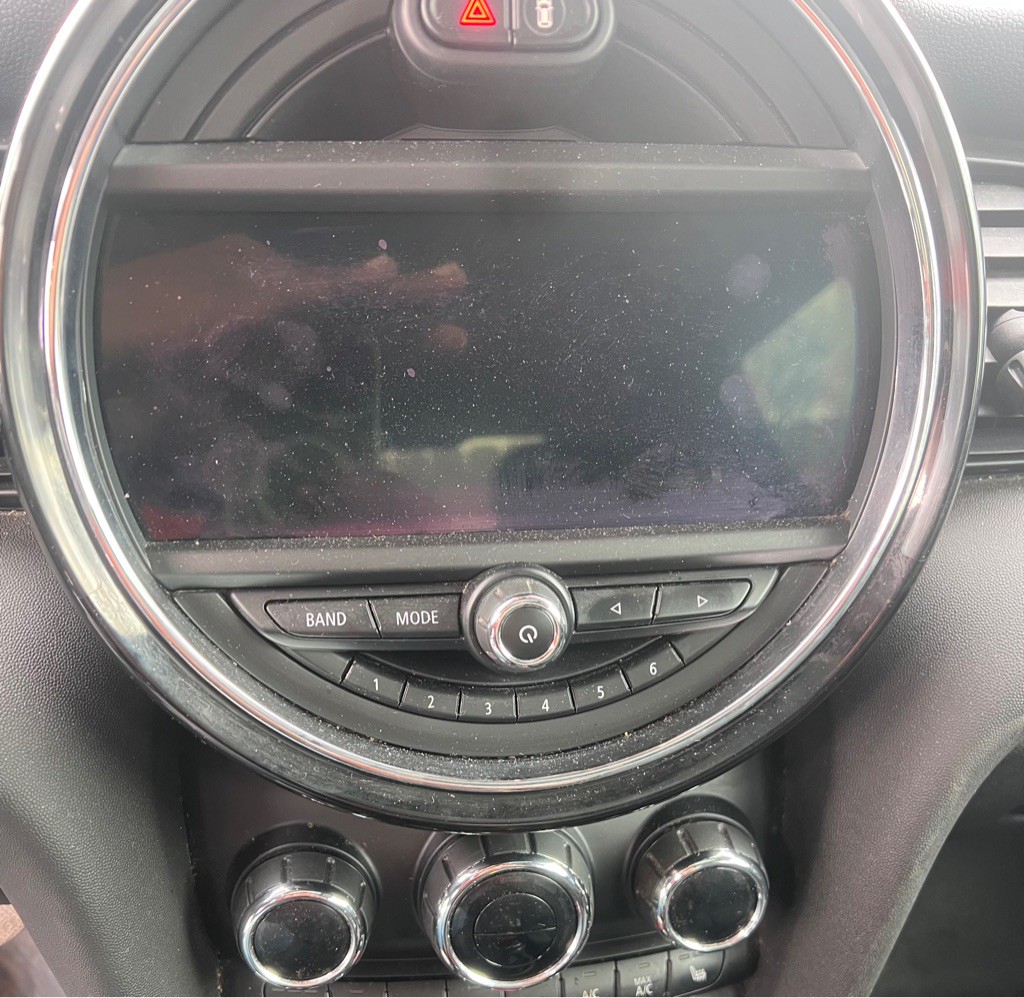 2019 MINI Cooper Image 7