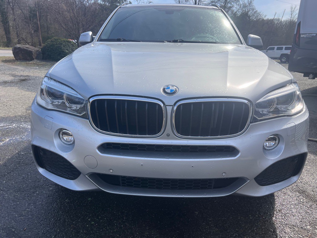 2016 BMW X5 Image 1
