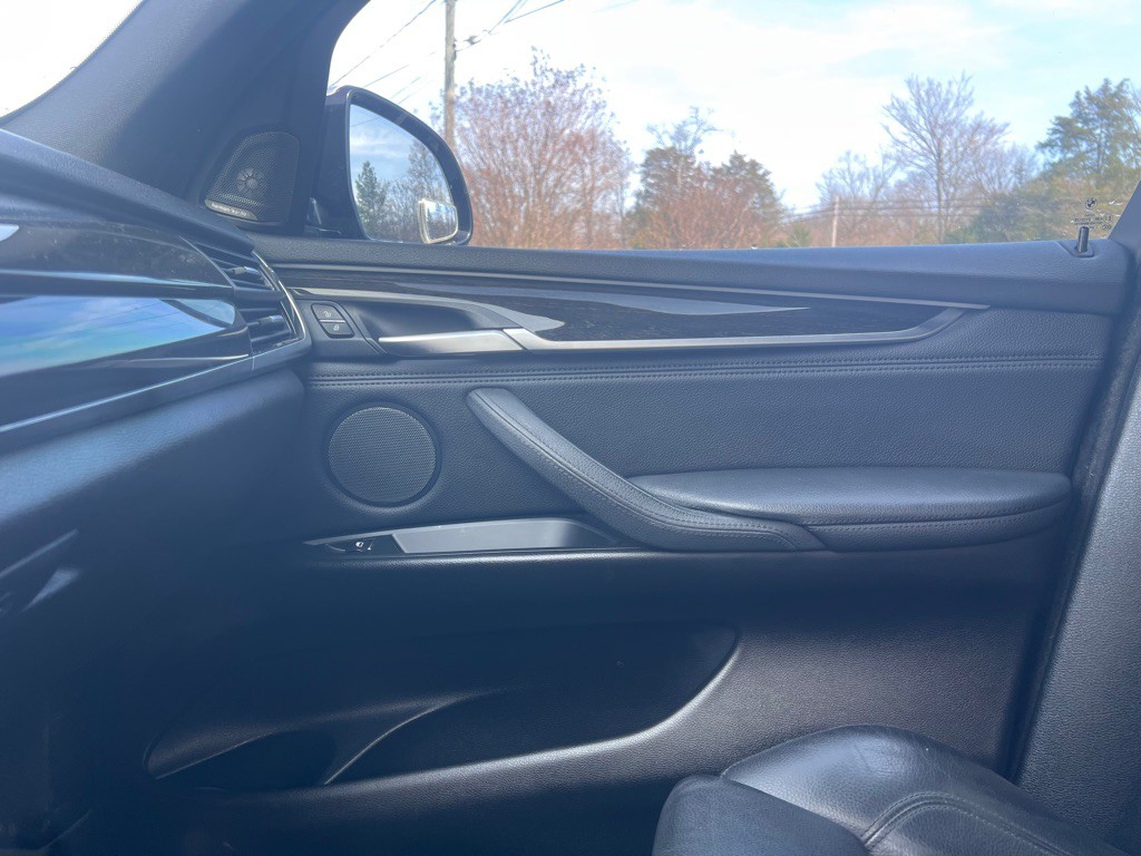 2016 BMW X5 Image 15