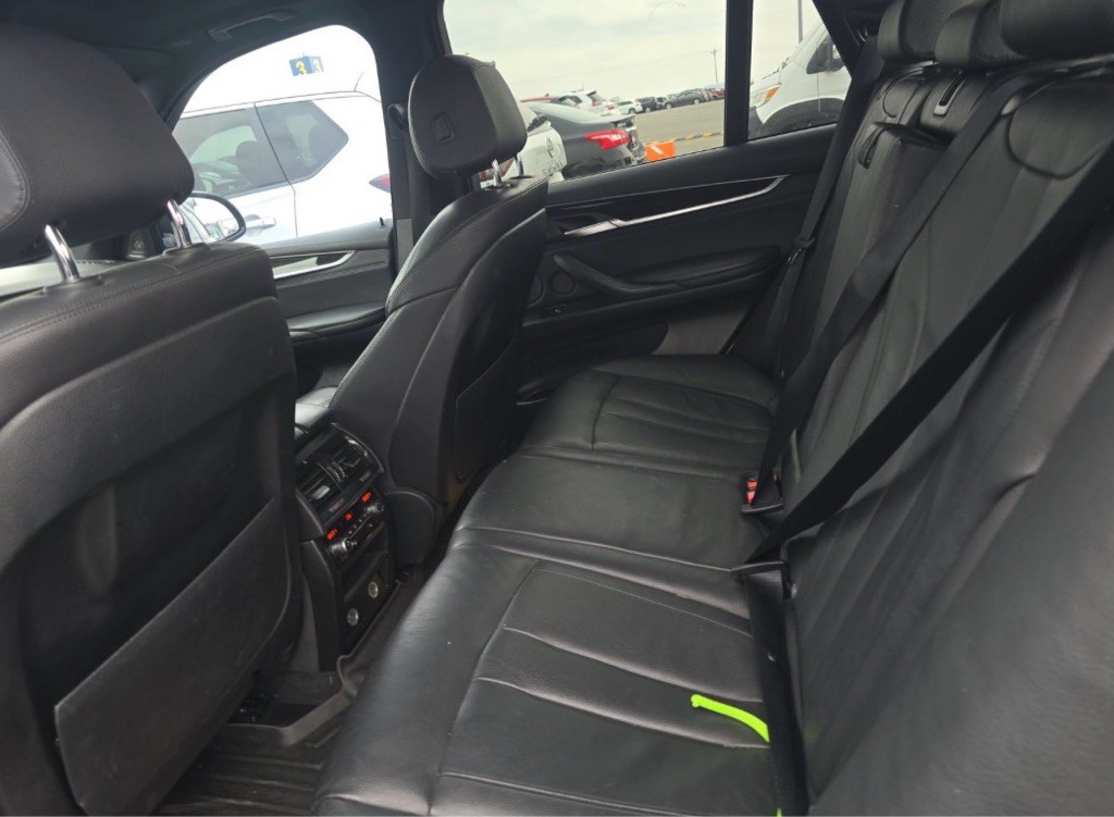 2016 BMW X5 Image 18