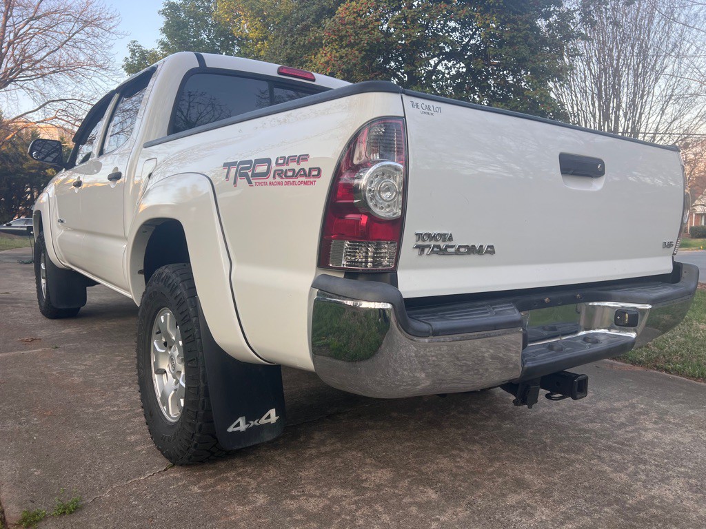 2013 Toyota Tacoma Image 4