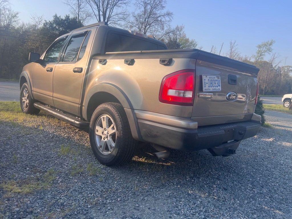 2007 Ford Explorer Image 3