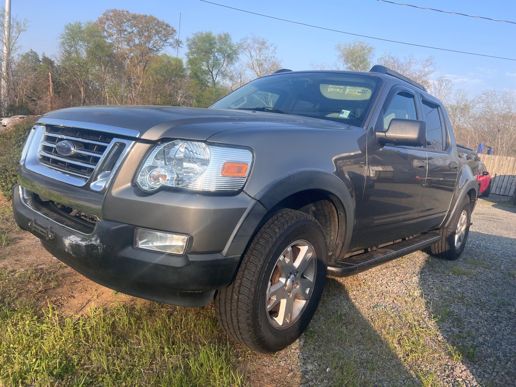 2007 Ford Explorer Image 1