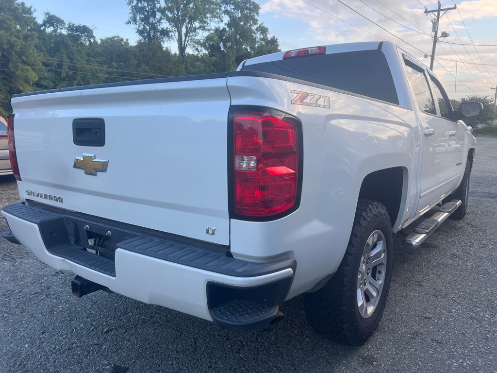 2018 Chevrolet Silverado 1500 Image 3