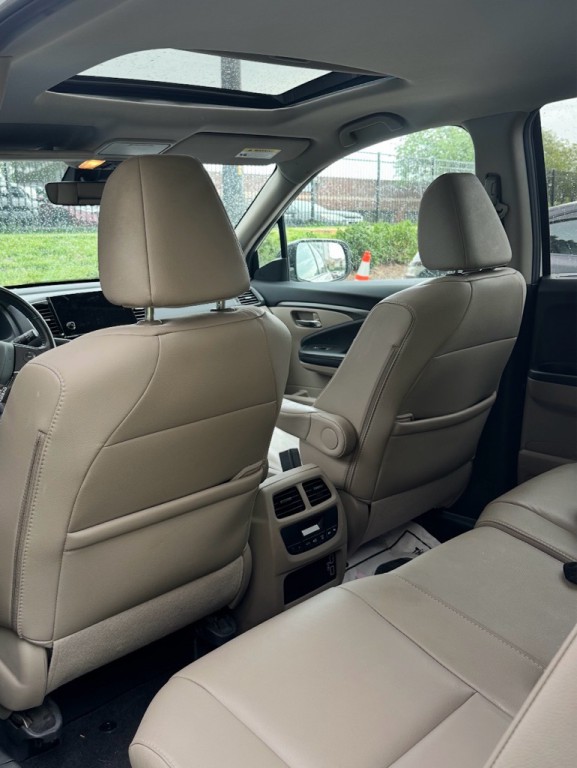 2019 Honda Pilot Image 8