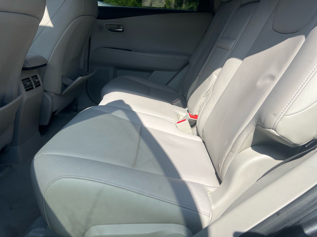 2010 Lexus RX Image 7