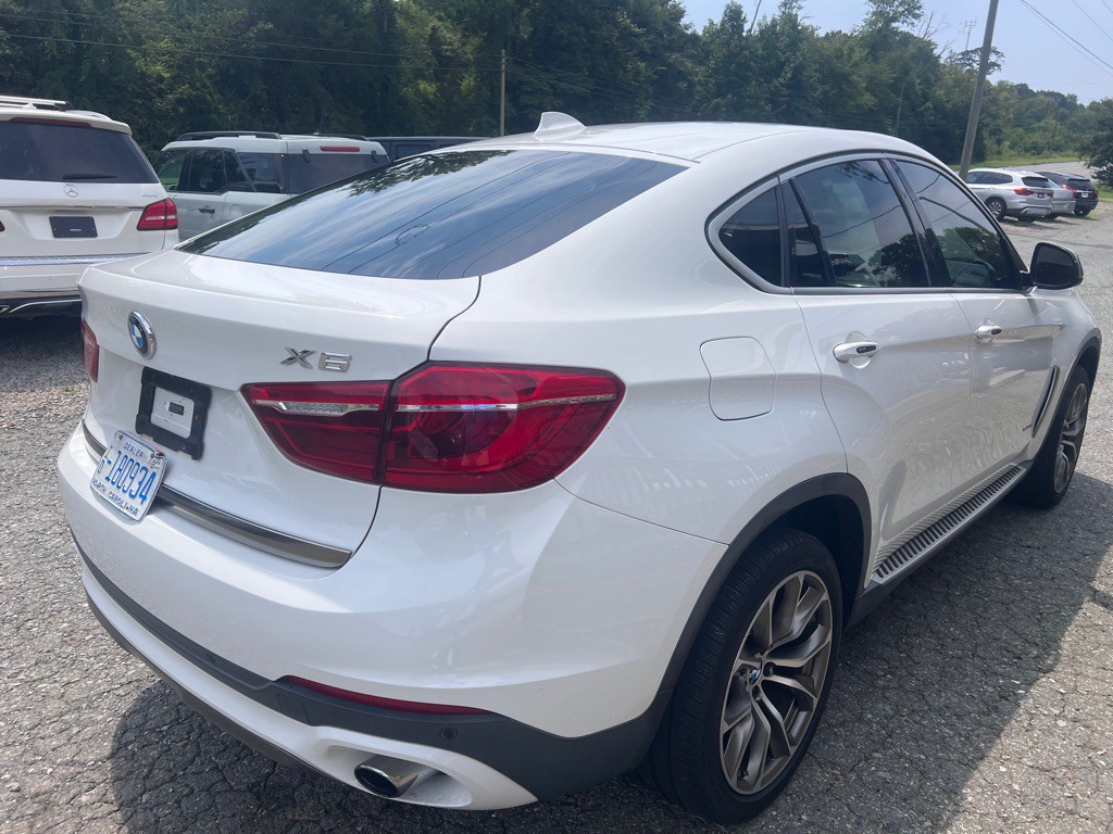 2015 BMW X6 Image 3