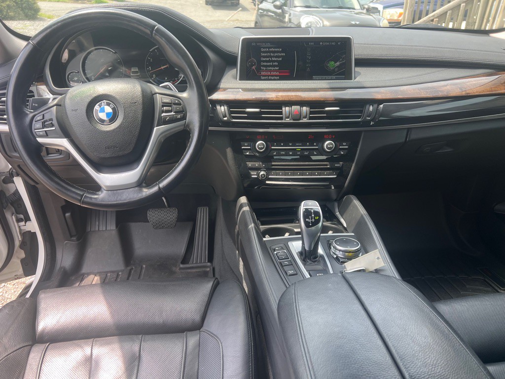 2015 BMW X6 Image 5