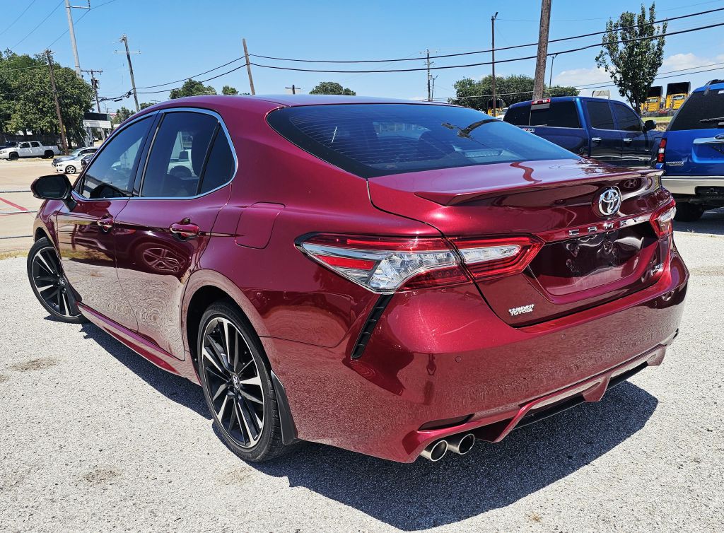 2018 Toyota Camry Image 6