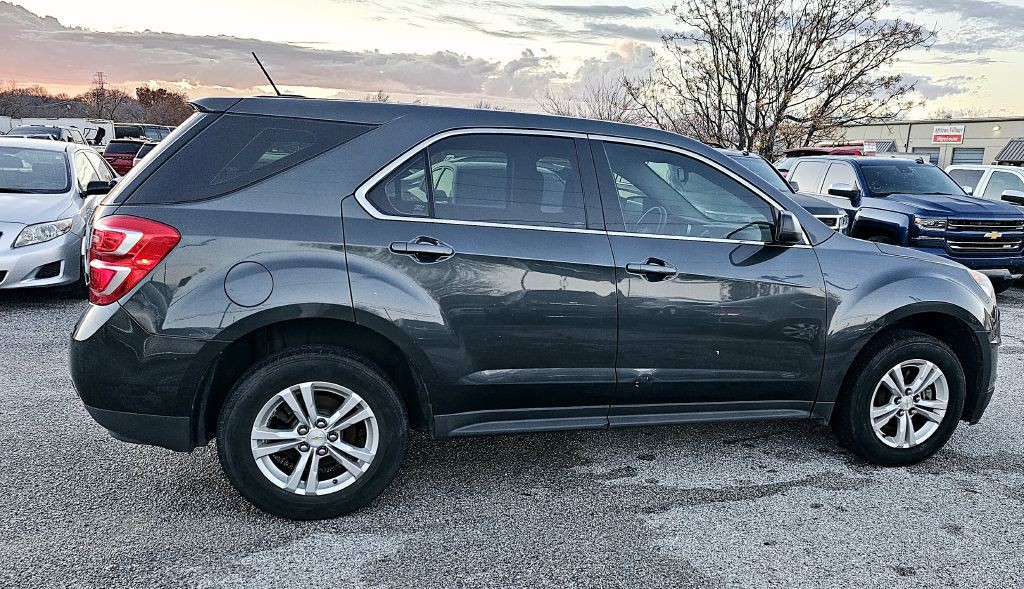 2017 Chevrolet Equinox Image 7