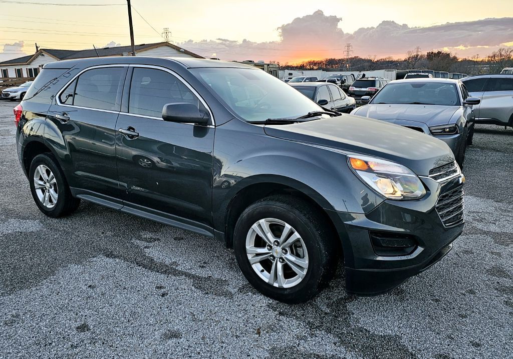 2017 Chevrolet Equinox Image 8