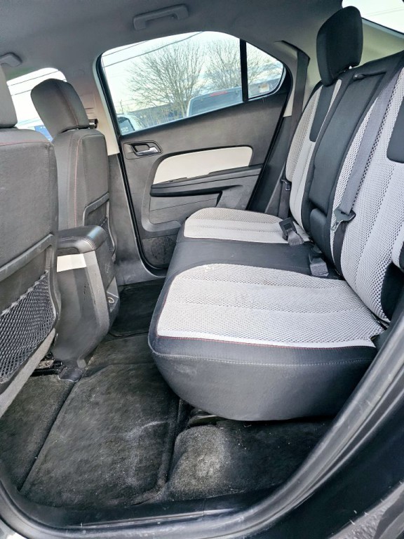 2017 Chevrolet Equinox Image 11