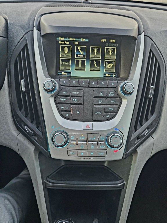 2017 Chevrolet Equinox Image 17