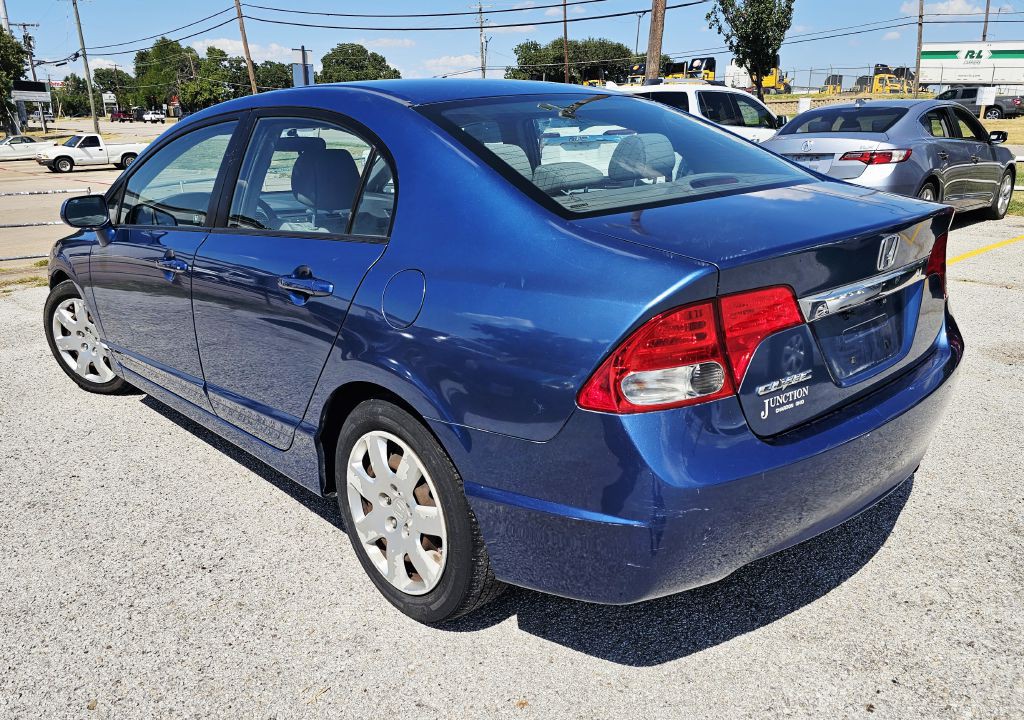 2011 Honda Civic Image 5