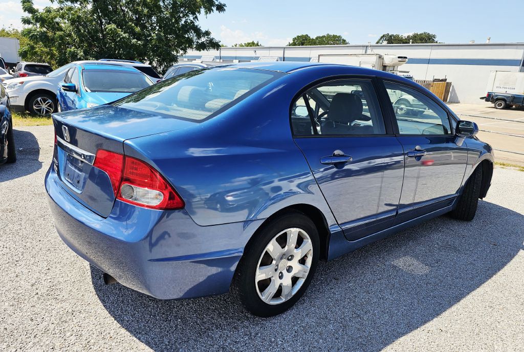 2011 Honda Civic Image 7