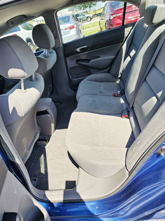2011 Honda Civic Image 13