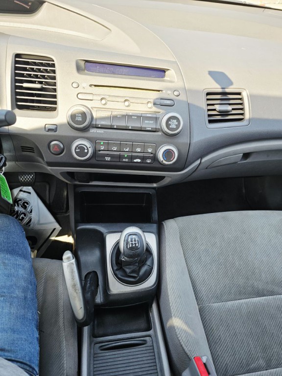2011 Honda Civic Image 20