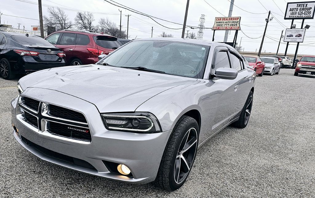 2014 Dodge Charger Image 2