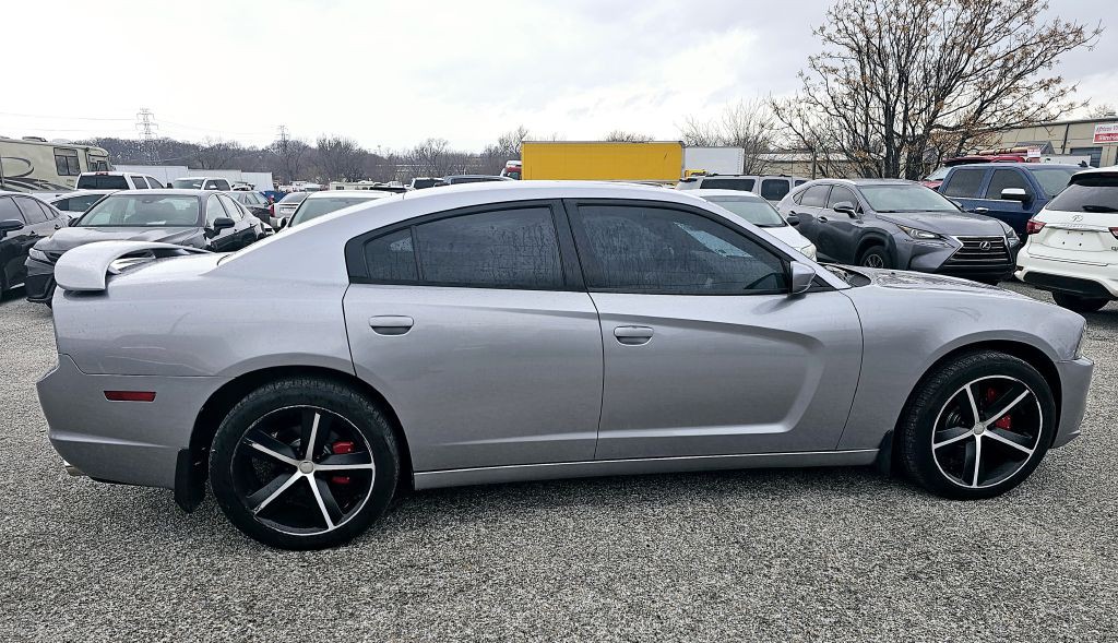 2014 Dodge Charger Image 10
