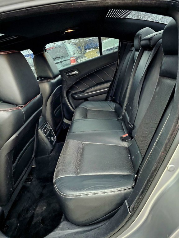 2014 Dodge Charger Image 21