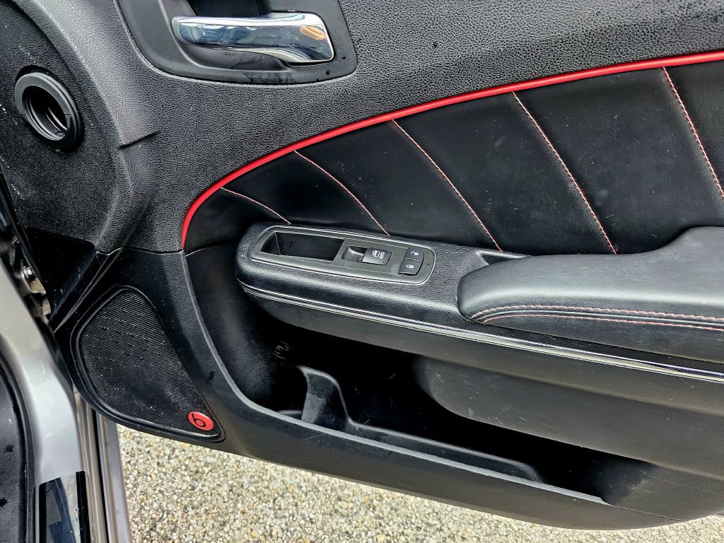 2014 Dodge Charger Image 26