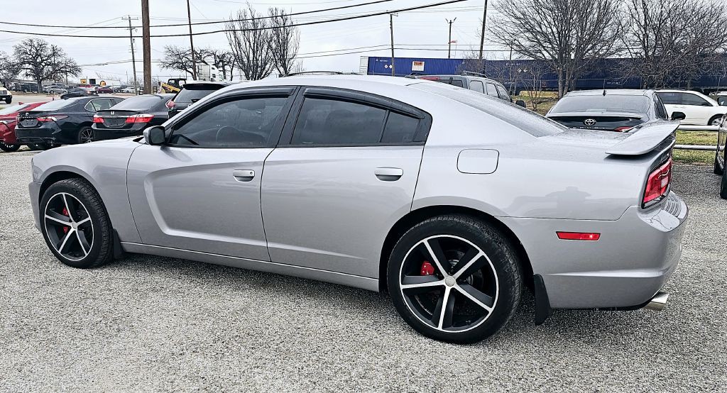 2014 Dodge Charger Image 35