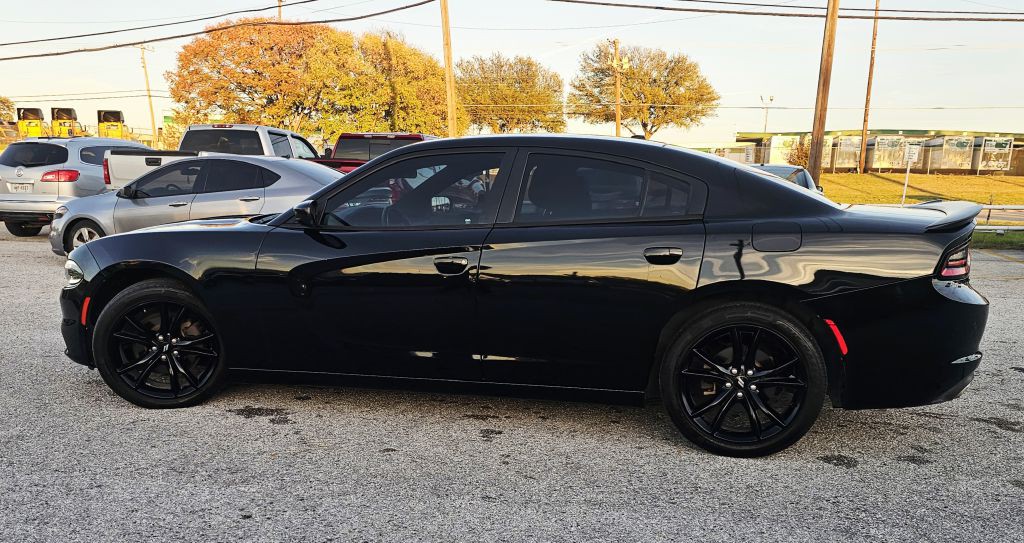 2018 Dodge Charger Image 3