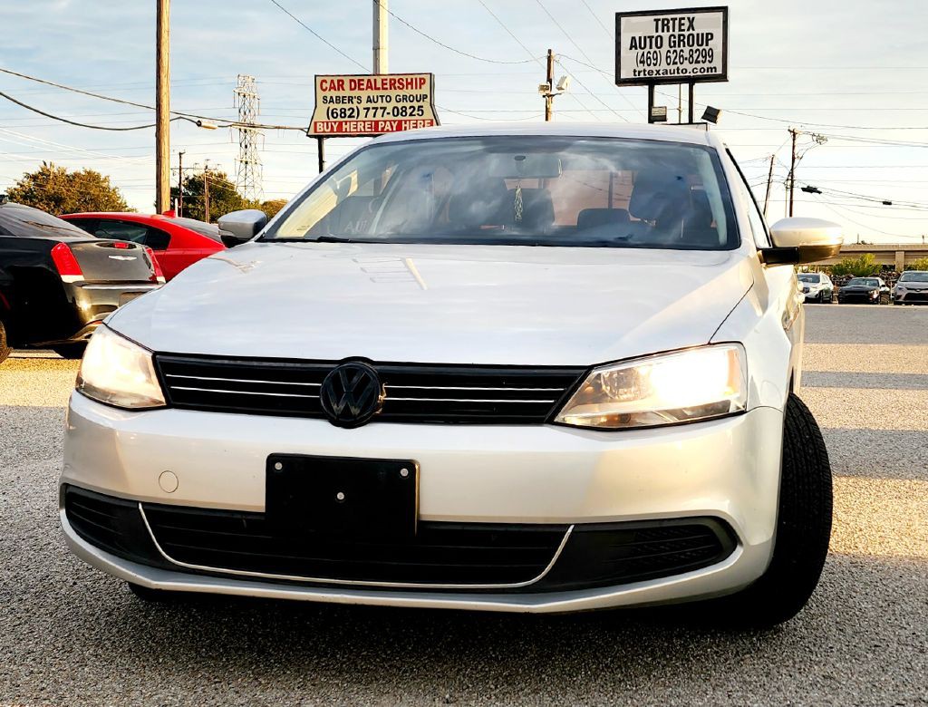 2013 Volkswagen Jetta Image 16