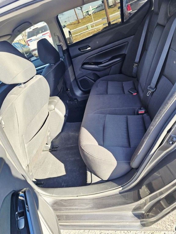 2021 Nissan Altima Image 13