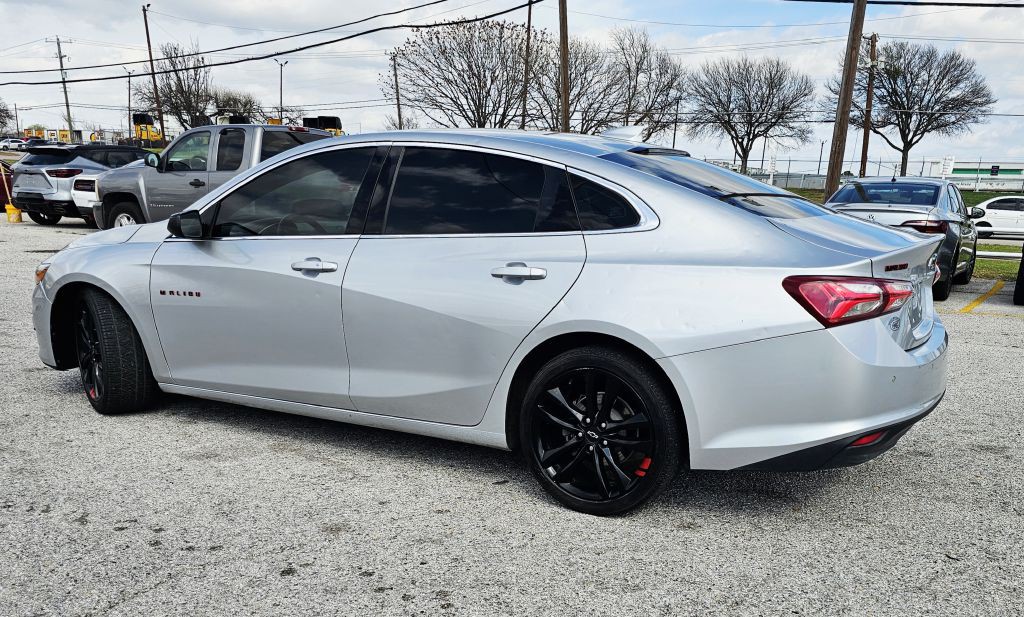 2021 Chevrolet Malibu Image 4