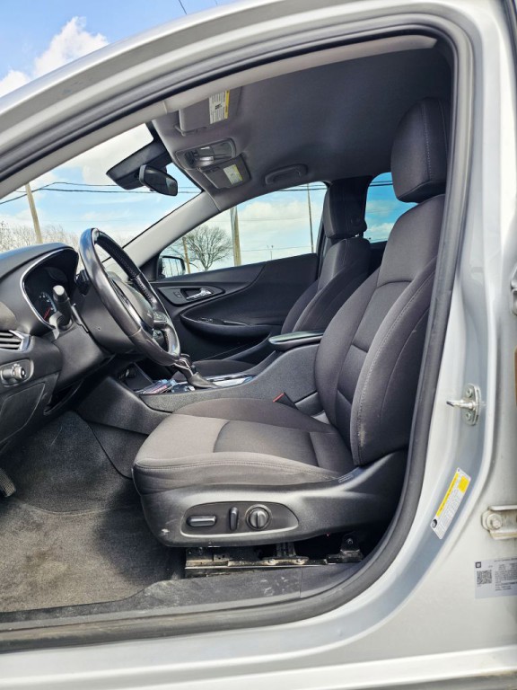 2021 Chevrolet Malibu Image 12