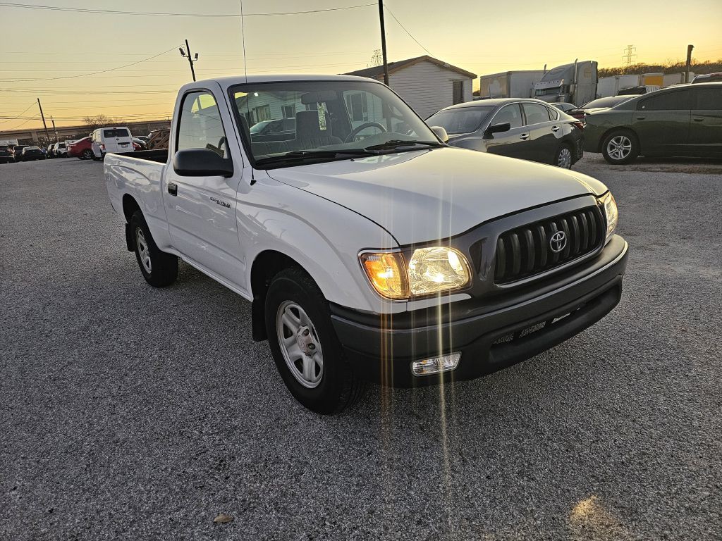 2004 Toyota Tacoma Image 10