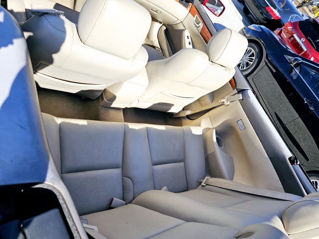 2007 Toyota Camry Image 12