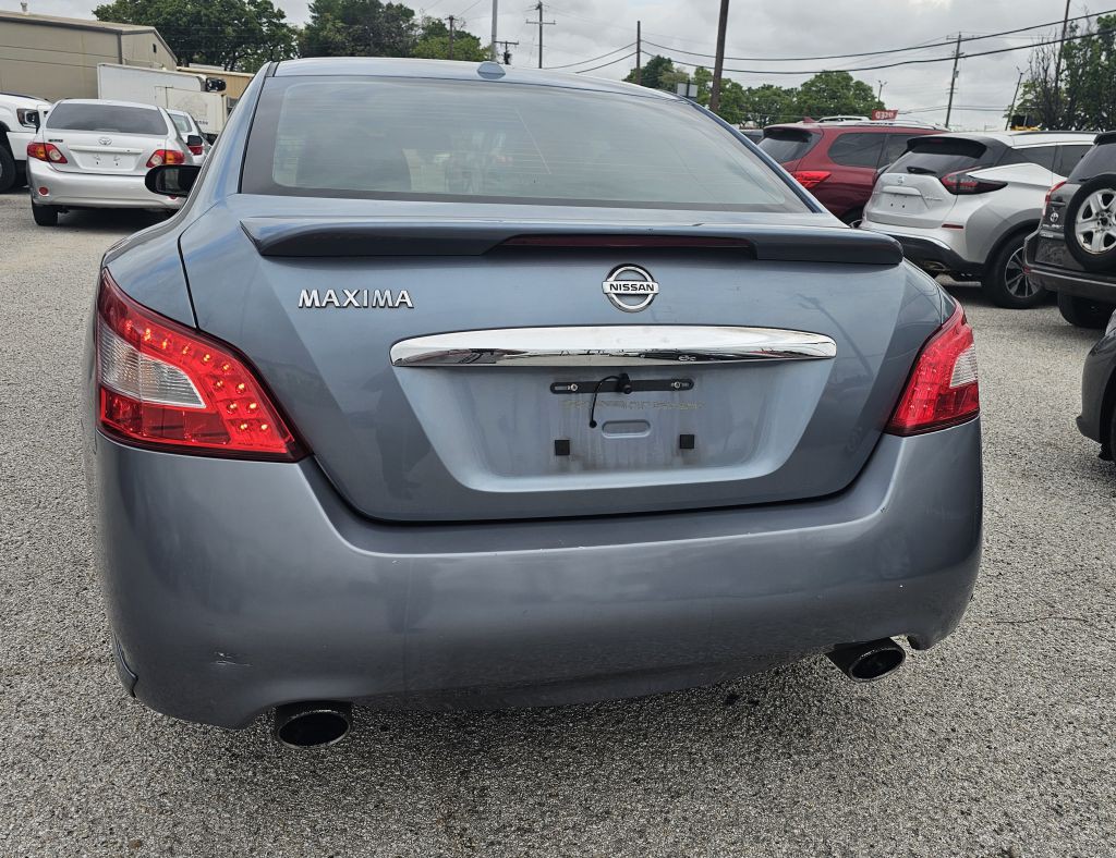 2011 Nissan Maxima Image 8