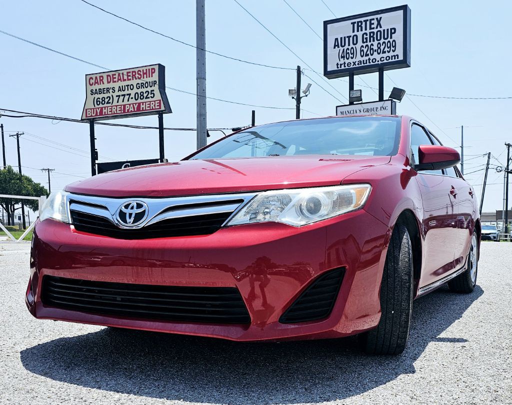 2012 Toyota Camry Image 1