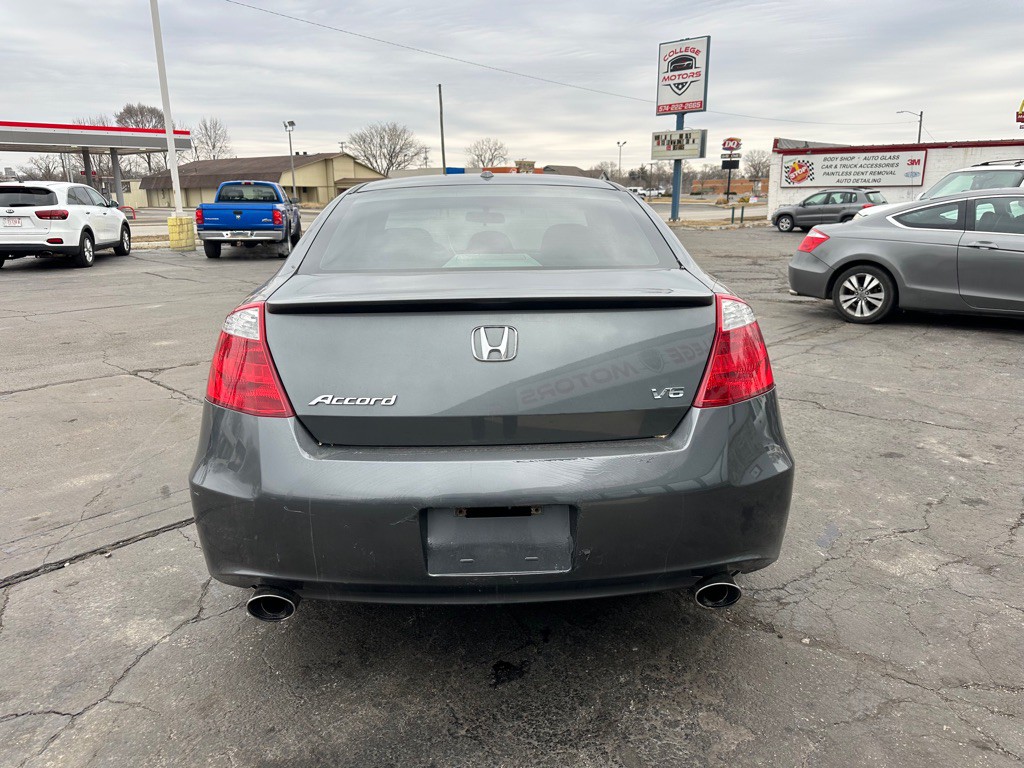2010 Honda Accord Image 3